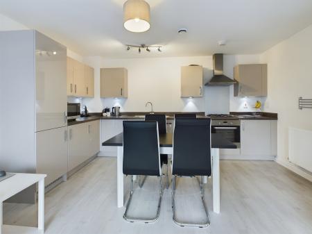 1 bedroom Flat for sale in Strong Drive, Chapel Gate, Basingstoke, RG21