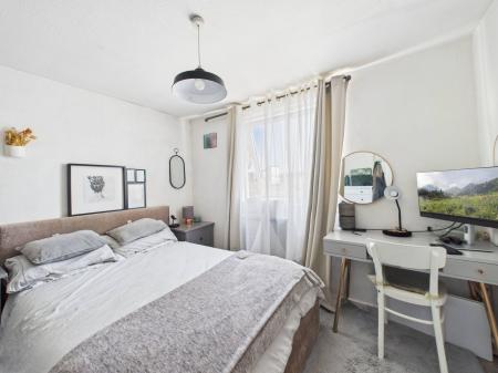 3 bedroom Terraced House for sale in Taverner Close, Basingstoke, RG21