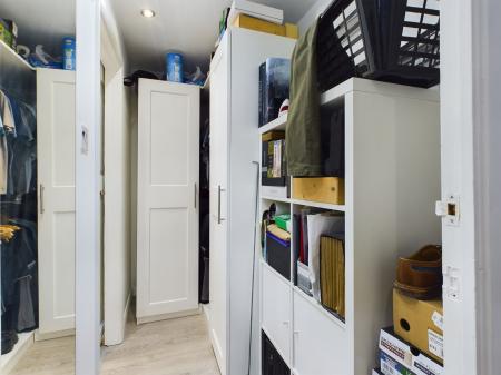 1 bedroom Flat for sale in Tewkesbury Close, Popley, Basingstoke, RG24