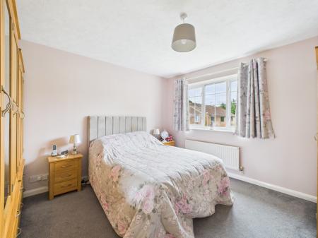 3 bedroom Detached house for sale in The Woodlands, Chineham, Basingstoke, RG24