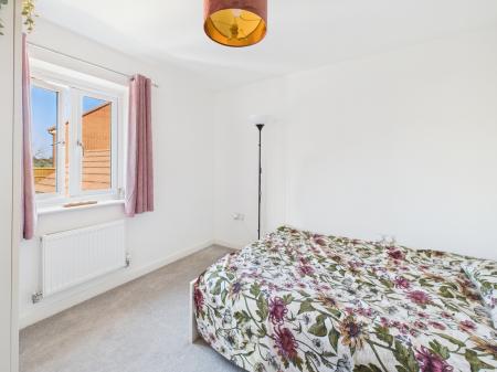 3 bedroom Detached house for sale in Tubb Way, Marnel Park, Basingstoke, RG24