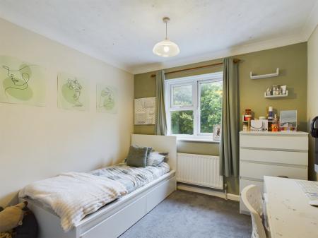 3 bedroom Terraced House for sale in Upronfield Close, Hatch Warren, Basingstoke, RG22