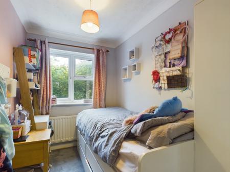 3 bedroom Terraced House for sale in Upronfield Close, Hatch Warren, Basingstoke, RG22