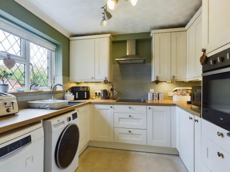 3 bedroom Terraced House for sale in Upronfield Close, Hatch Warren, Basingstoke, RG22
