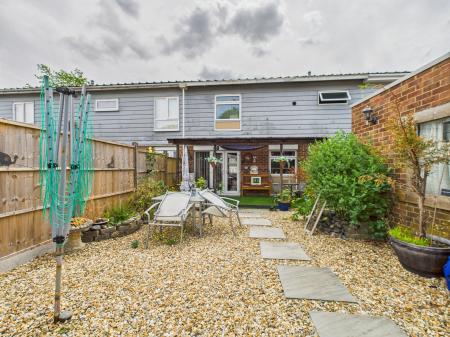 3 bedroom House for sale in Warwick Road, Basingstoke, RG23