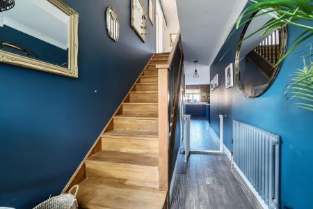 5 bedroom Detached house for sale in Western Way, Basingstoke, RG22