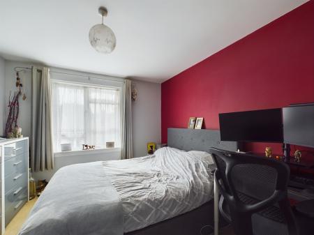 3 bedroom Terraced House for sale in Wilmott Way, Winklebury, Basingstoke, RG23