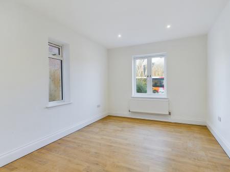 4 bedroom Detached house for sale in Winchester Road, Basingstoke, RG21