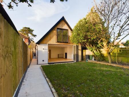 Winchester Road, Basingstoke, RG21