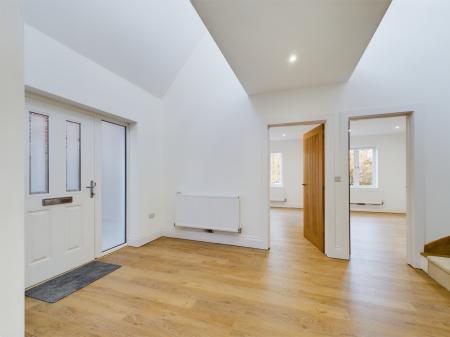 4 bedroom Detached house for sale in Winchester Road, Basingstoke, RG21