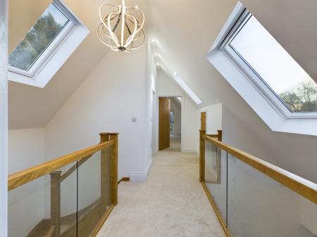 4 bedroom Detached house for sale in Winchester Road, Basingstoke, RG21