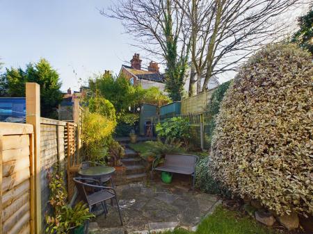 2 bedroom Terraced House for sale in Winchester Road, Basingstoke, RG21