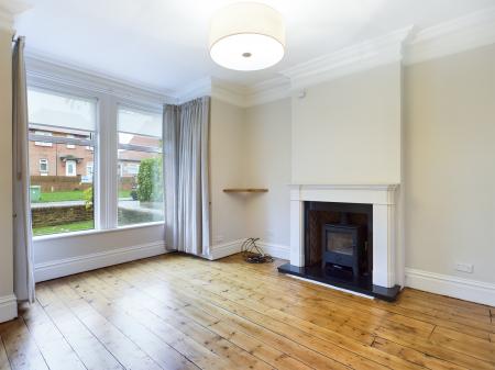 5 bedroom Semi-detached house for sale in Worting Road, Basingstoke, RG21