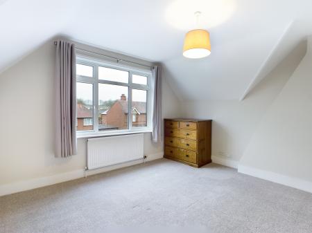 5 bedroom Semi-detached house for sale in Worting Road, Basingstoke, RG21