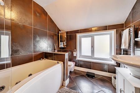 4 bedroom Semi-detached house for sale in Worting Road, Basingstoke, RG22