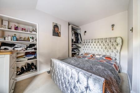 4 bedroom Semi-detached house for sale in Worting Road, Basingstoke, RG22