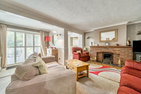 3 bedroom Detached house for sale in Zinnia Close, Basingstoke, RG22