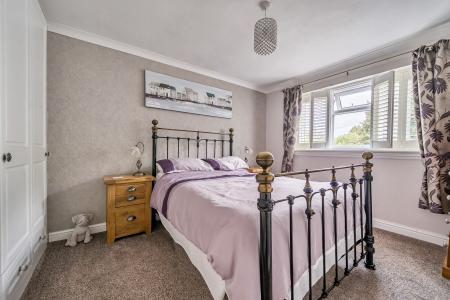 3 bedroom Detached house for sale in Zinnia Close, Basingstoke, RG22