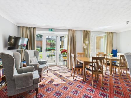 1 bedroom Retirement property for sale in Hillstead Court, Basingstoke, RG21