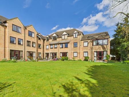 Hillstead Court, Basingstoke, RG21
