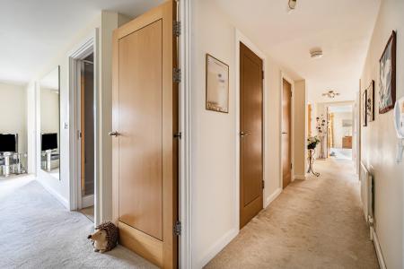 2 bedroom Apartment for sale in Shawford Road, Winchester, SO21