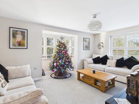 5 bedroom Detached house for sale in St Cross Road, Basingstoke, RG24