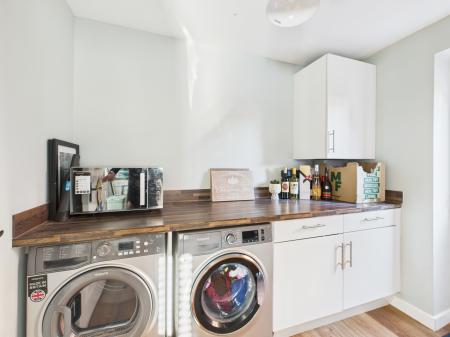 5 bedroom Detached house for sale in St Cross Road, Basingstoke, RG24