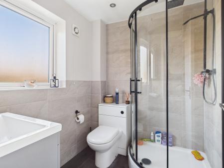 5 bedroom Detached house for sale in St Cross Road, Basingstoke, RG24