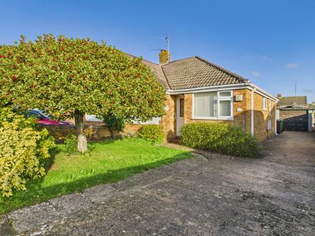 High Drive, Berg Estate, Basingstoke, RG22