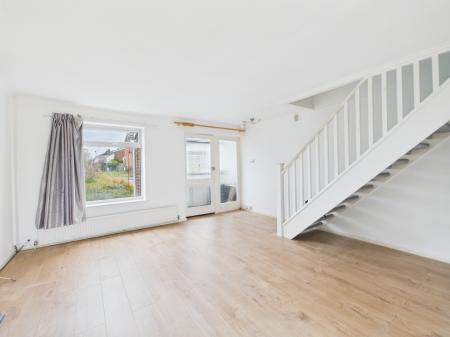 3 bedroom Terraced House for sale in Stukeley Road, Basingstoke, RG21