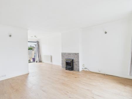 3 bedroom Terraced House for sale in Stukeley Road, Basingstoke, RG21