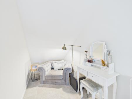 3 bedroom Town house for sale in Greenkeepers Avenue, Basingstoke, RG23