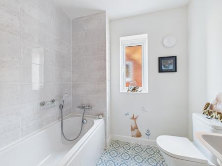 3 bedroom Town house for sale in Greenkeepers Avenue, Basingstoke, RG23