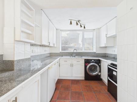 3 bedroom Semi-detached house for sale in Carlisle Close, Basingstoke, RG23
