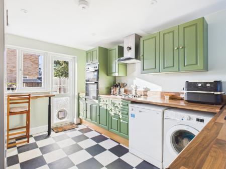 3 bedroom Terraced House for sale in Woolford Way, Basingstoke, RG23
