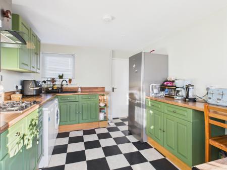 3 bedroom Terraced House for sale in Woolford Way, Basingstoke, RG23