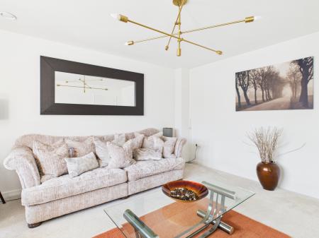 3 bedroom Detached house for sale in Greenkeepers Avenue, Beggarwood, Basingstoke, RG23