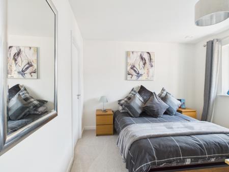 3 bedroom Detached house for sale in Greenkeepers Avenue, Beggarwood, Basingstoke, RG23