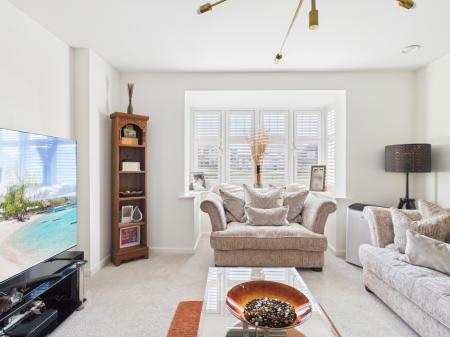 3 bedroom Detached house for sale in Greenkeepers Avenue, Beggarwood, Basingstoke, RG23