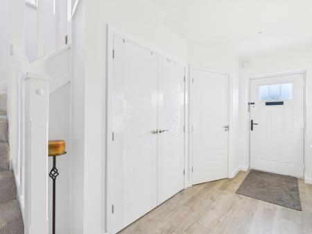 3 bedroom Detached house for sale in Greenkeepers Avenue, Beggarwood, Basingstoke, RG23