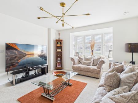 3 bedroom Detached house for sale in Greenkeepers Avenue, Beggarwood, Basingstoke, RG23