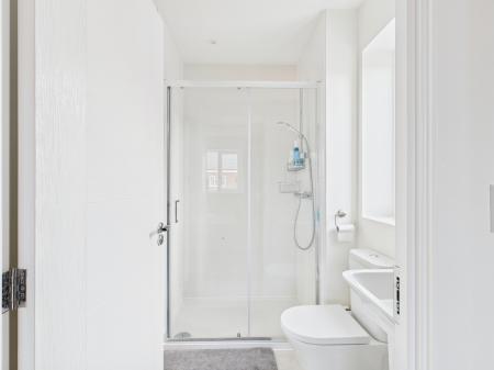 3 bedroom Detached house for sale in Greenkeepers Avenue, Beggarwood, Basingstoke, RG23