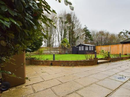 4 bedroom Detached house for sale in Thyme Close, Chineham, Basingstoke, RG24