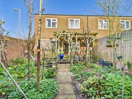 Montserrat Road, Basingstoke, RG24