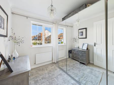 4 bedroom Detached house for sale in Saffron Close, Chineham, Basingstoke, RG24