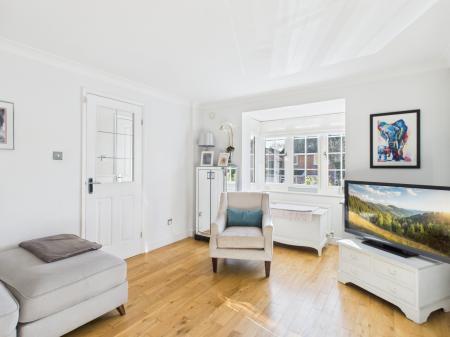 4 bedroom Detached house for sale in Saffron Close, Chineham, Basingstoke, RG24