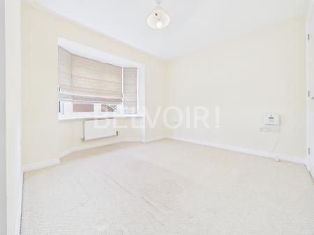 4 bedroom Detached house to let in Dorset Crescent, Worting, Basingstoke, RG22