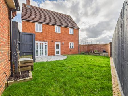 3 bedroom Detached house for sale in Hasker Road, Basingstoke, RG24