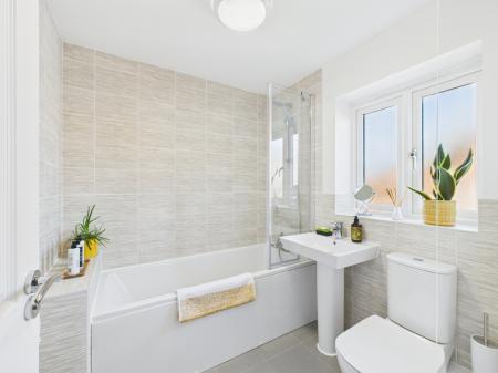 3 bedroom Detached house for sale in Hasker Road, Basingstoke, RG24