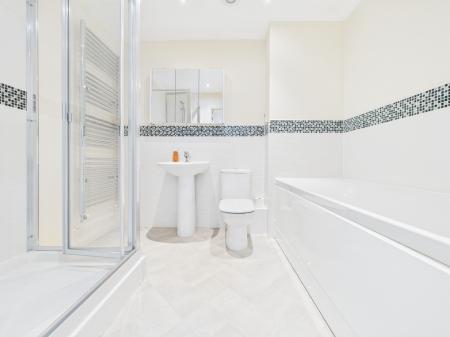 4 bedroom Semi-detached house to let in Downlands Way, South Wonston, Winchester, SO21